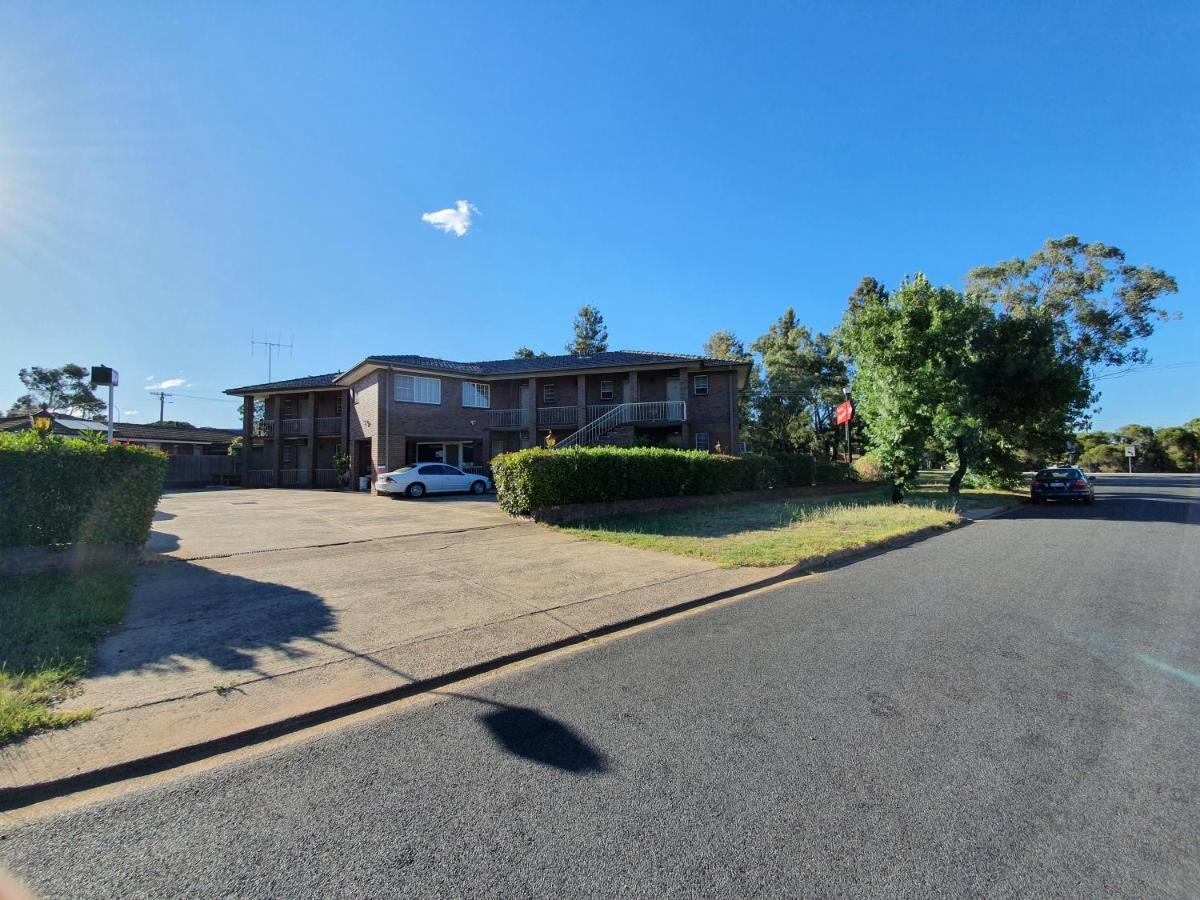 Motel Margeurita Queanbeyan Esterno foto