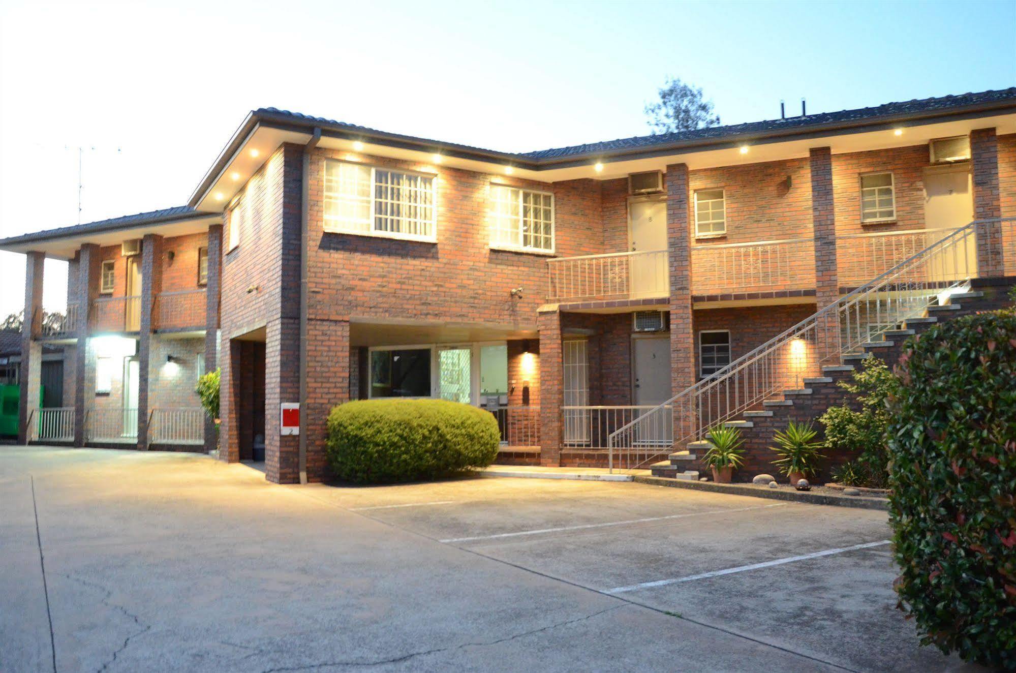 Motel Margeurita Queanbeyan Esterno foto
